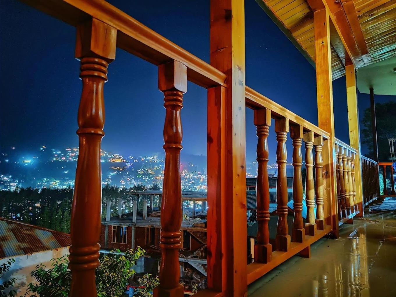 Leela Home Manāli Exterior foto