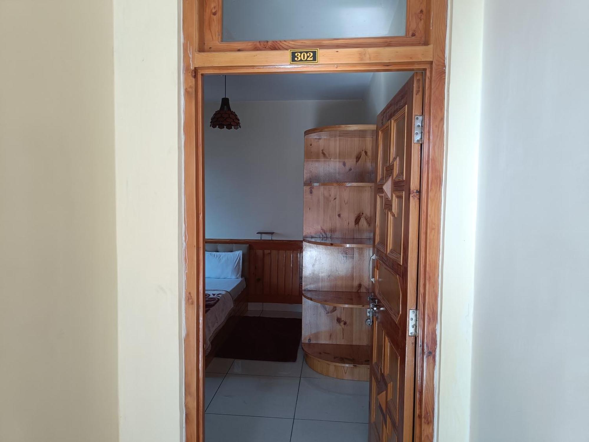 Leela Home Manāli Exterior foto