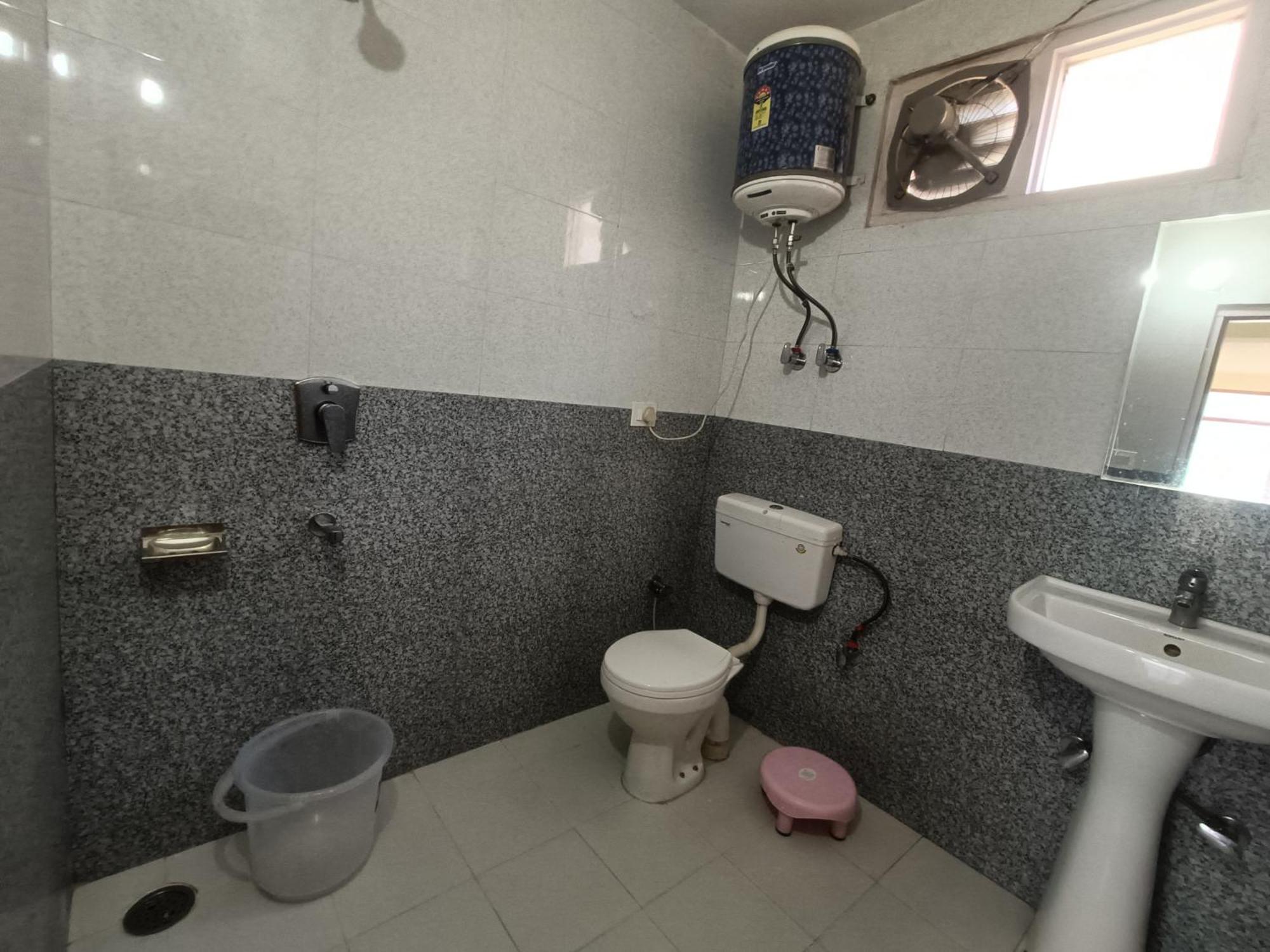 Leela Home Manāli Exterior foto